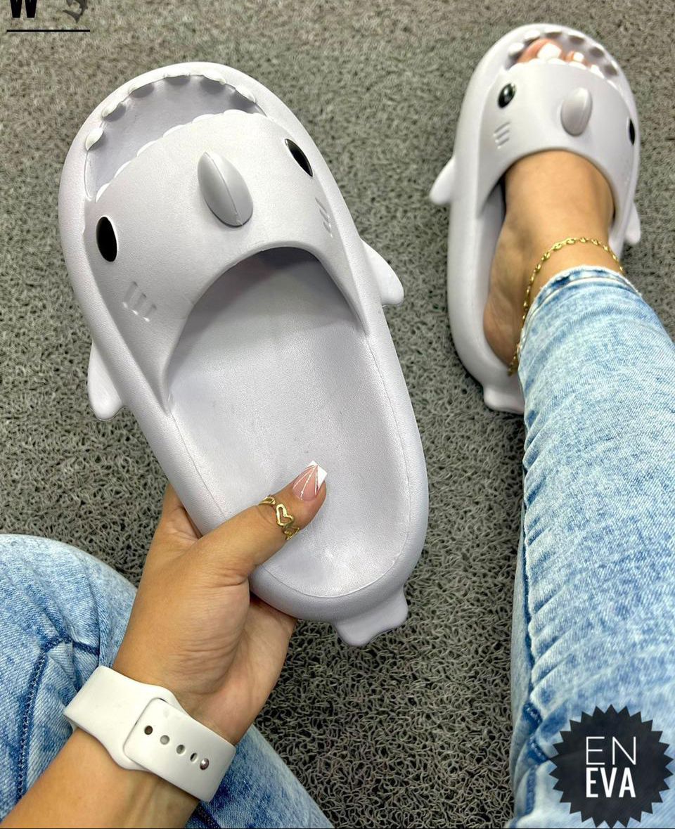 Pantuflas Sharky Dama Suela Eva ™ 🦈